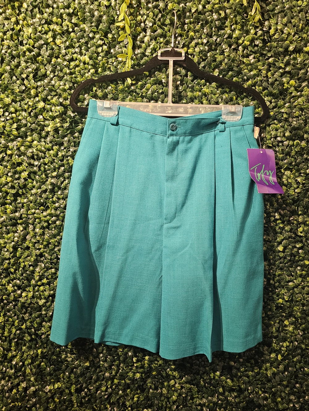 Tofy Turquoise Pleated Women’s Shorts -